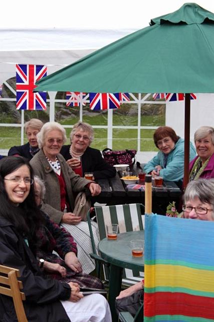 5. A cheery bunch.jpg